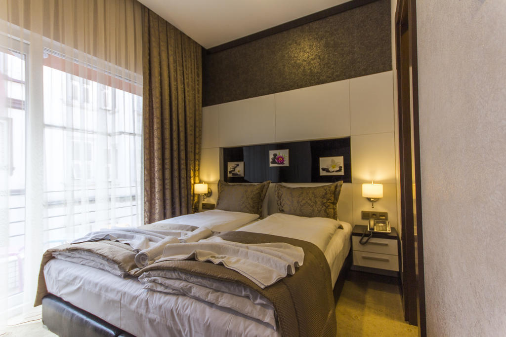 Fidan Residence Taksim Deluxe Истанбул Стая снимка